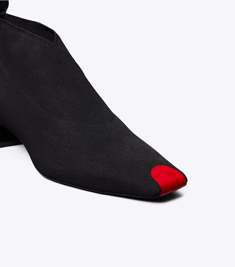 Tory Burch designer ブーティ エラスティック アンクルブーティ in PERFECT BLACK / TRIPLE RED angle
