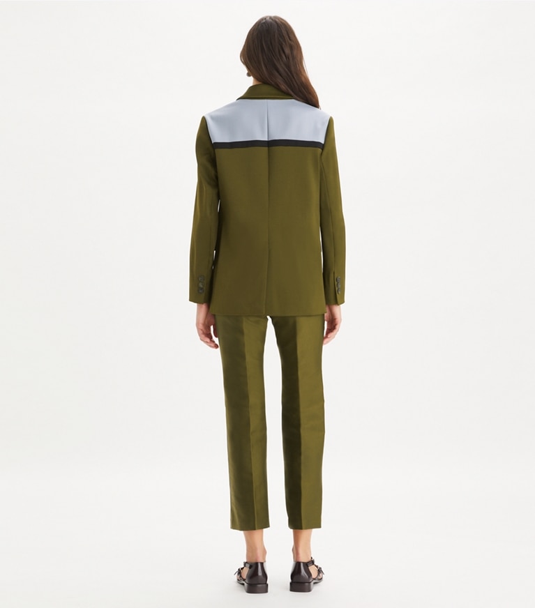 Tory Burch designer jacken Elastischer Blazer in Colorblock-Optik in Dark Oliva / Muted Slate / Black front