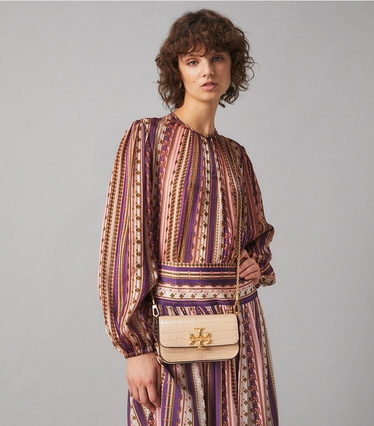 Tory Burch designer crossbody bags Eleanor Crossbody in PERFECT SAND accessory on model