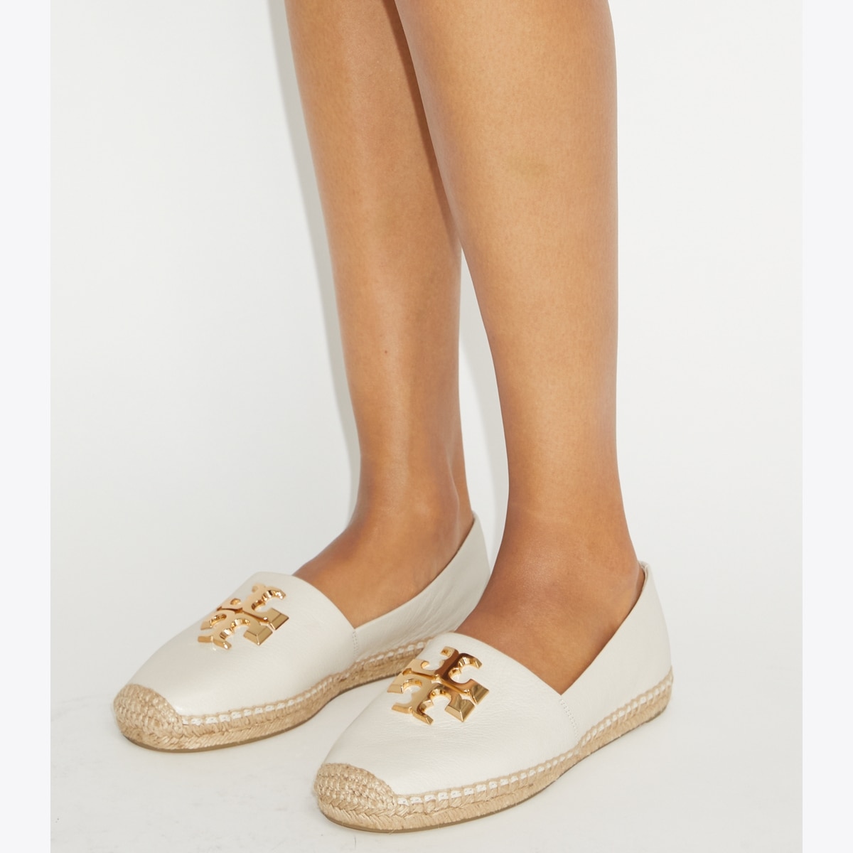 【TORY BURCH】Eleanor ベルベット バレリーナシューズ TORY BURCH【関税込み】Eleanor ベルベット バレリーナシューズ