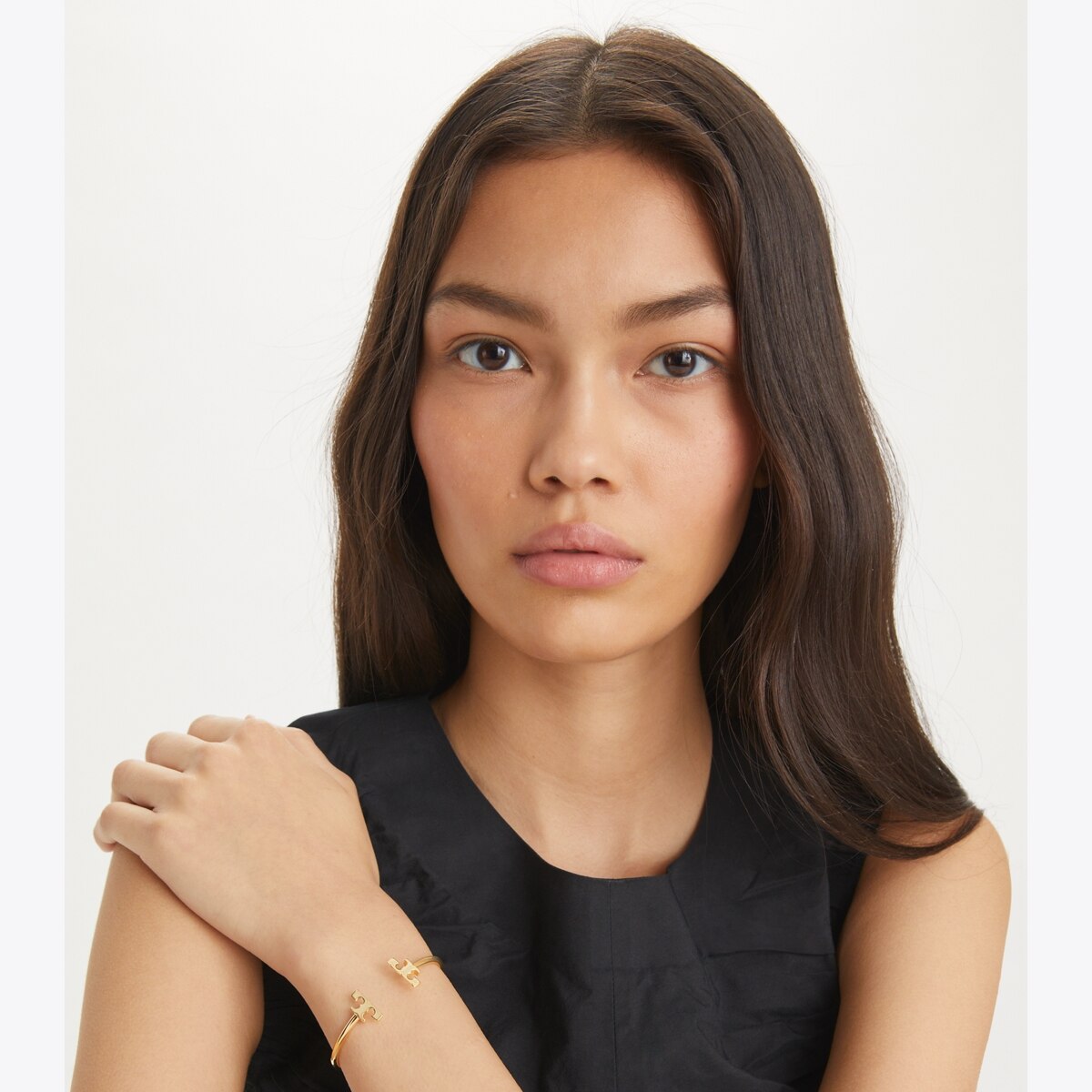 Eleanor Flex Cuff: Women's Designer Bracelets | Tory Burch