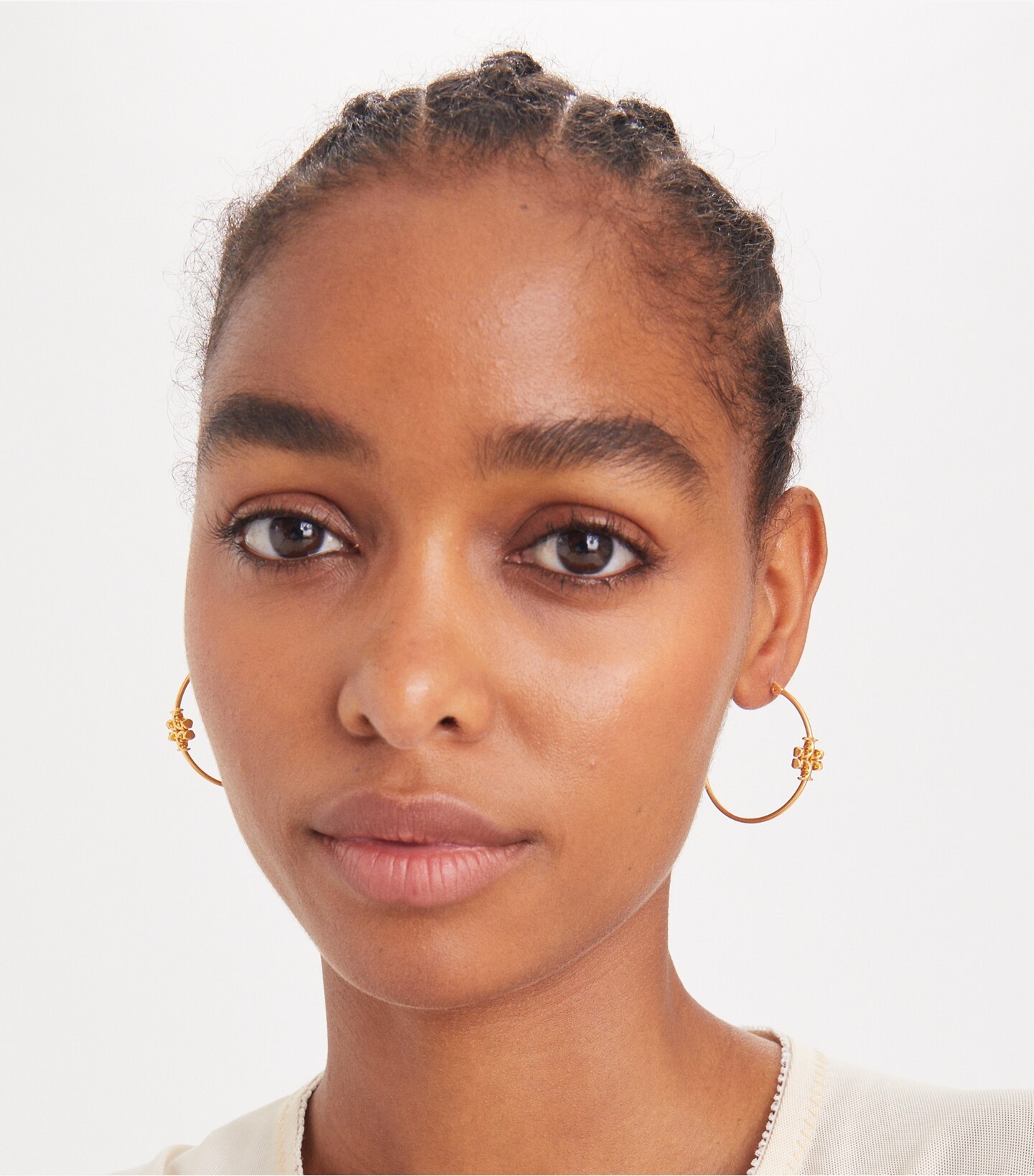 Eleanor Hoop Earring