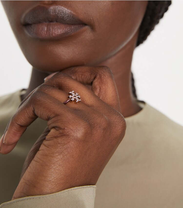 Tory Burch designer rings Eleanor Pavé Ring in Tory Gold / Burgundy / Vintage Rose accessory on model