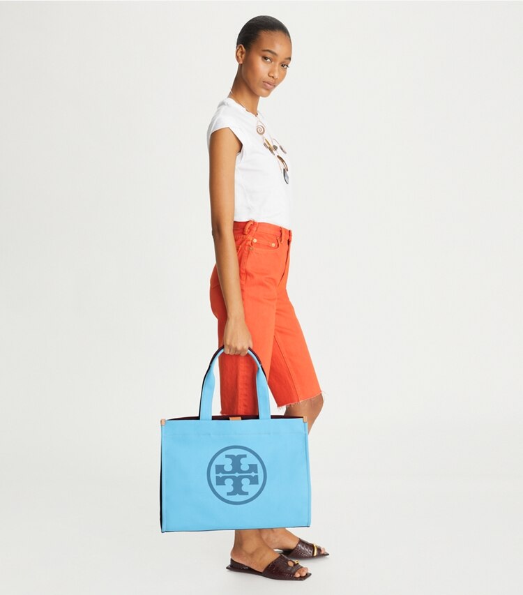 Tory Burch designer tote bags Ella Color-Block Tote Bag aus Canvas in Blue Sky Mix accessory on model