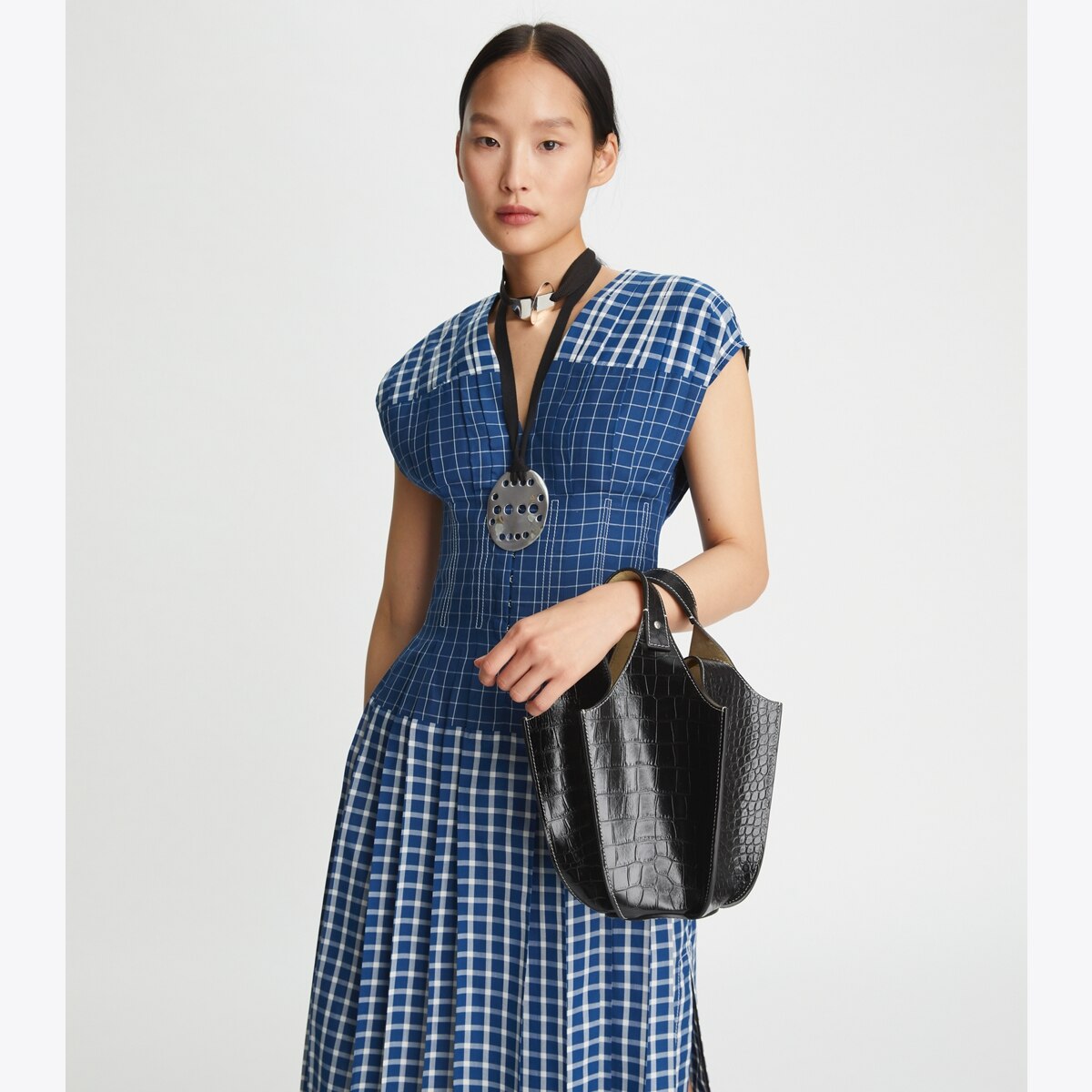 embossed-lampshade-bag-