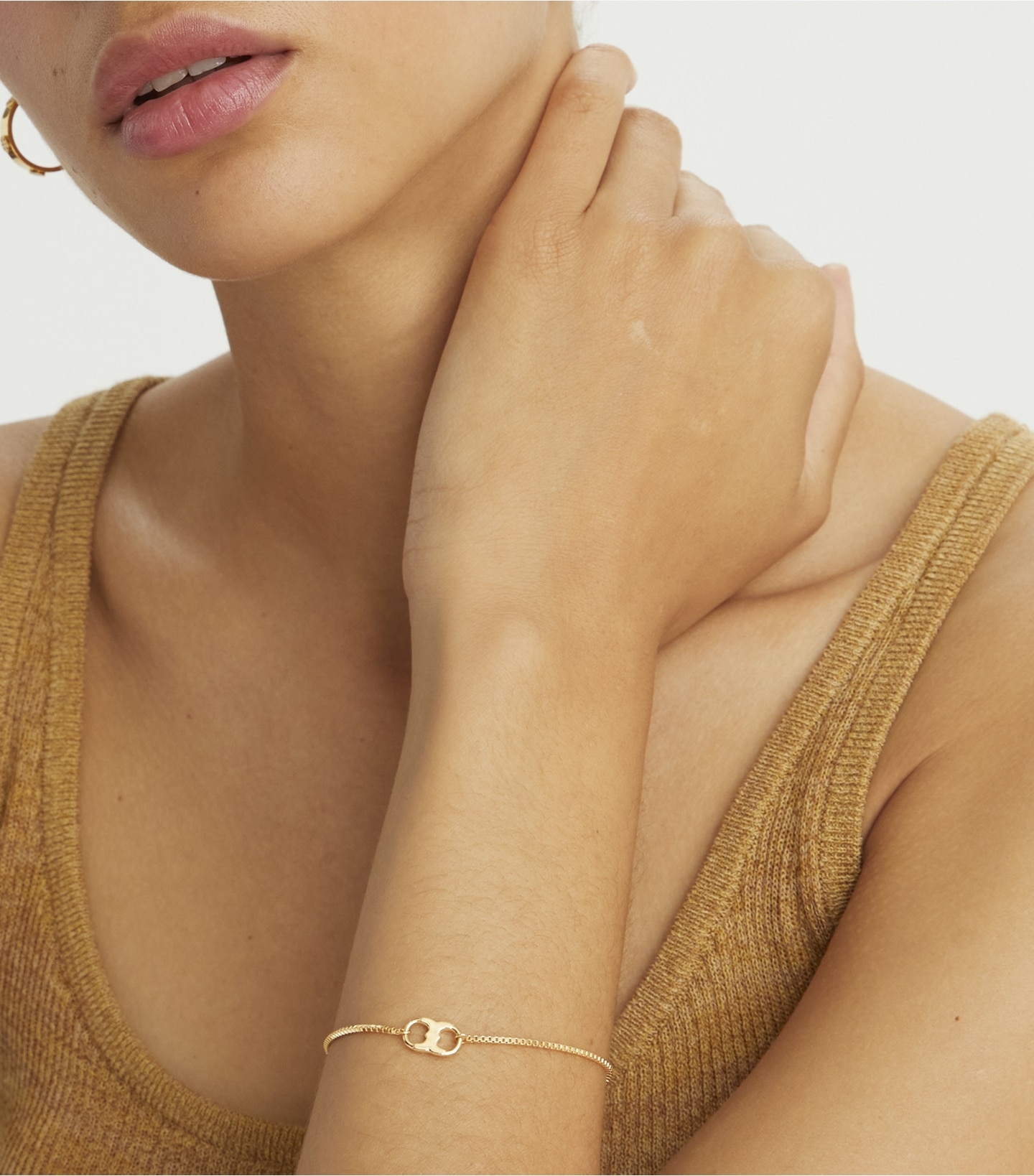Embrace Ambition Chain Bracelet