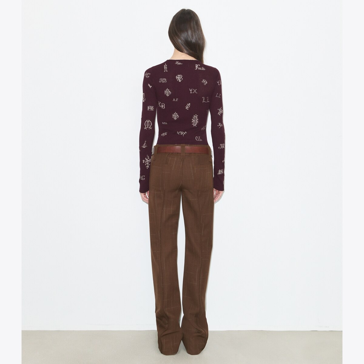EMBROIDERED HENLEY SWEATER - thumbnail 5