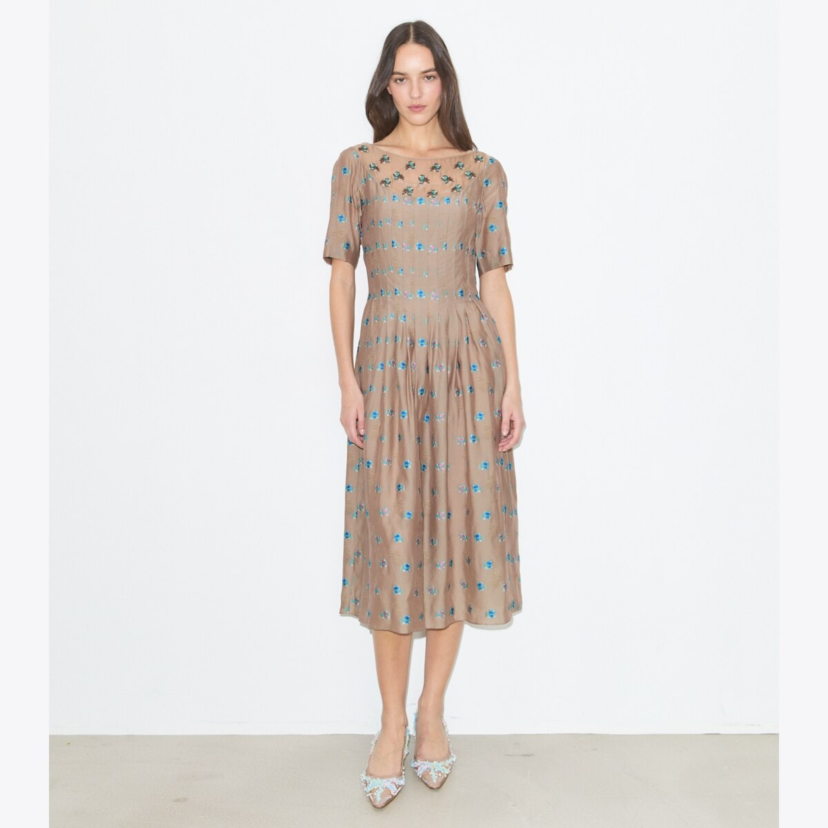 tory burch embroidered cotton dress Tory Burch Women's Embroidered Cotton T-Shirt Dress in Medium Navy, size L
