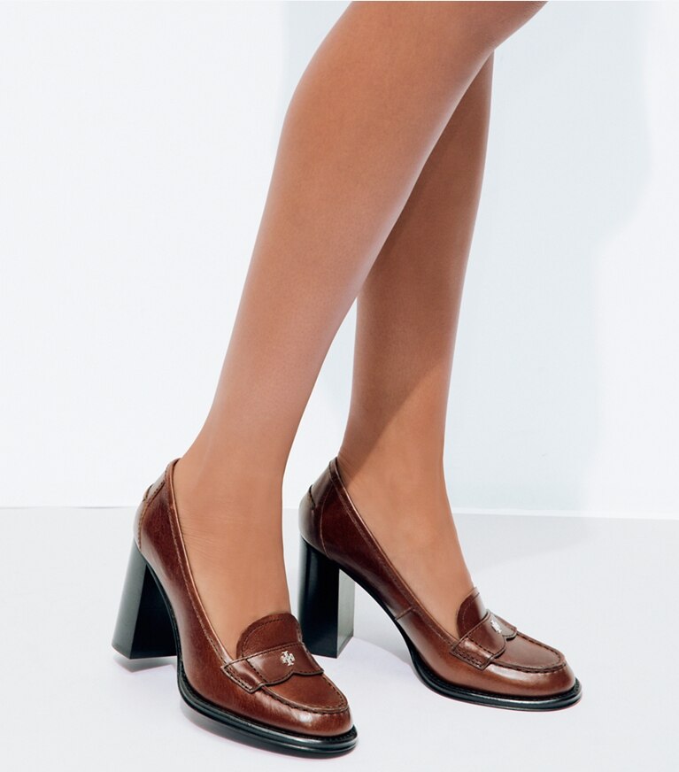Tory Burch designer escarpins Escarpin mocassin dans PAPAYA SEED accessoire sur le modèle