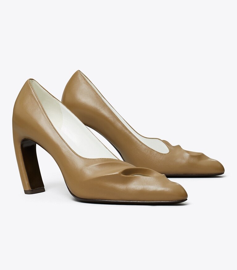 Tory Burch designer escarpins Escarpin sculpté à bout ouvert dans SOFT ACORN angle