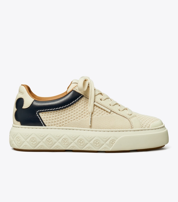 Tory Burch designer baskets Espadrille Ladybug dans LIGHT CREAM / NEW NAVY de côté