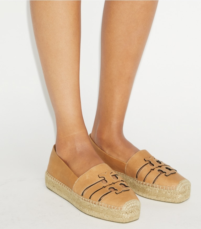 Tory Burch designer espadrilles Espadrilles à plateforme Ines in CAMELLO angle