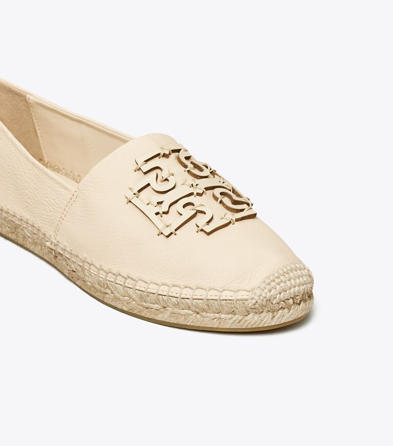 Tory Burch designer espadrilles Espadrilles Ines in New Cream / Natural angle