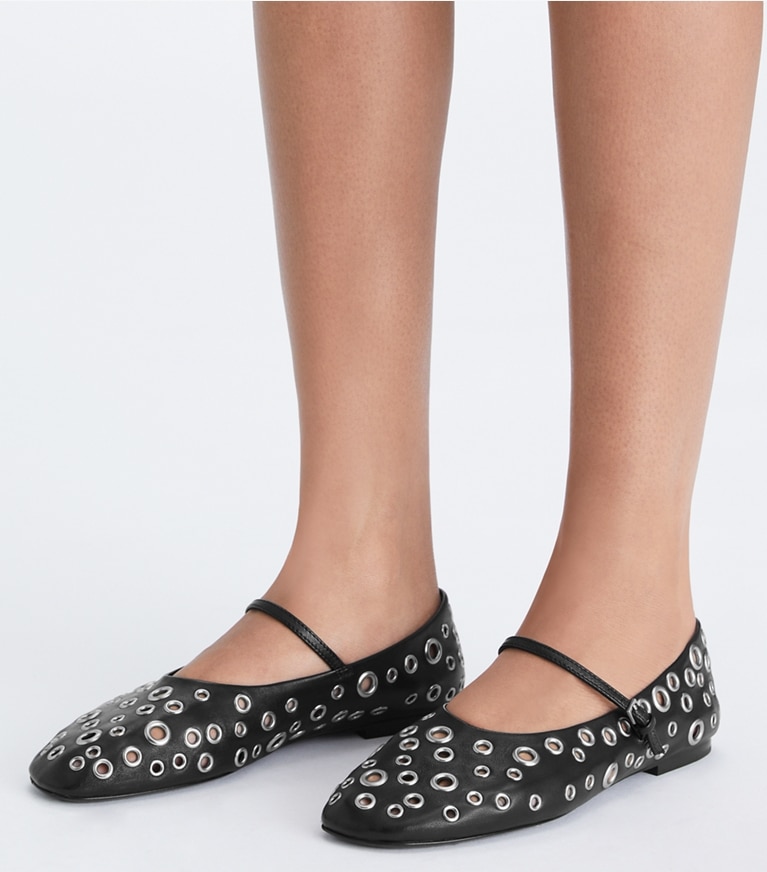 Tory Burch designer flats Eyelet Mary Jane Ballet in PERFECT BLACK angle