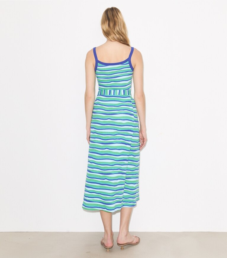 Tory Burch diseñador ropa de playa Falda cruzada de punto en Blue Stripe parte posterior en modelo