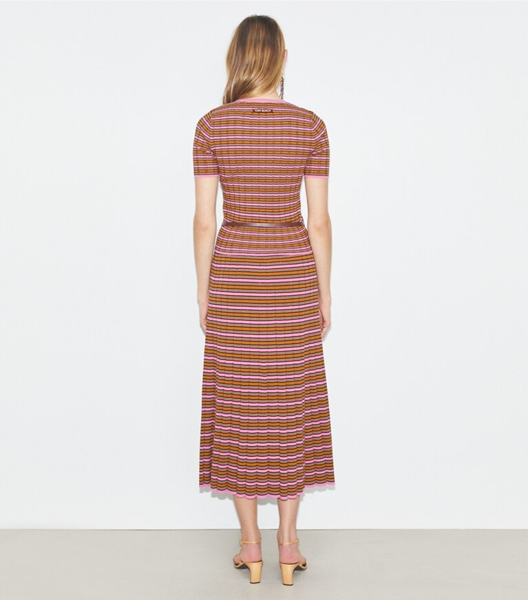 Tory Burch diseñador prendas inferiores Falda de algodón a rayas en Frappe Pink / Senape parte posterior en modelo