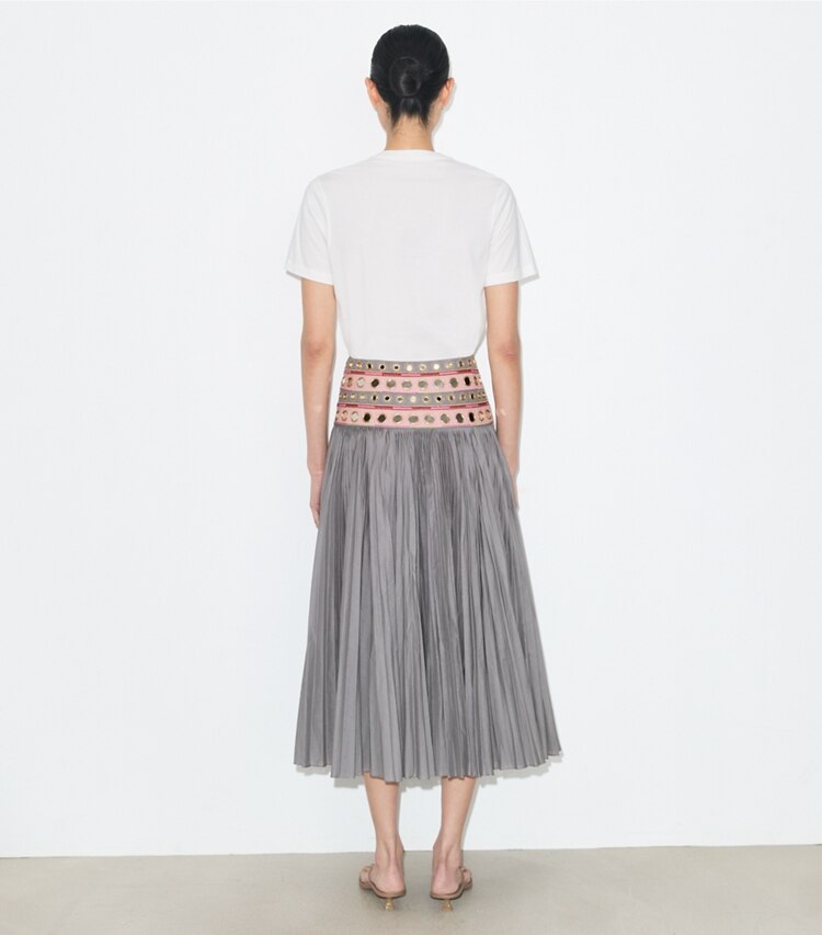 Tory Burch diseñador prendas inferiores Falda de algodón con adornos de espejo en Gray / Pink parte posterior en modelo