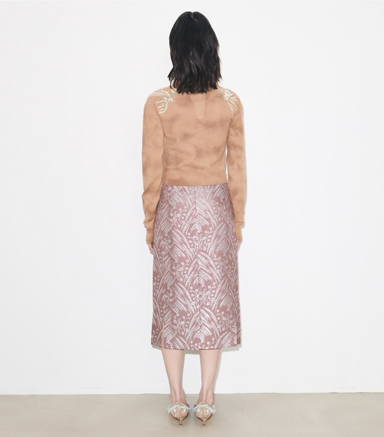 Tory Burch diseñador prendas inferiores Falda de jacquard de seda en Mauve Wispy Flower parte posterior en modelo