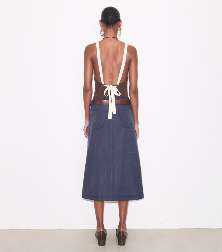 Tory Burch diseñador prendas inferiores Falda de lana en Steel parte posterior en modelo