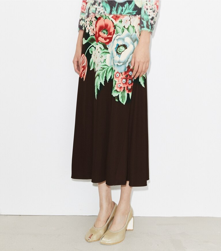Tory Burch diseñador prendas inferiores Falda de punto estampada en Brown Floral detalle en modelo