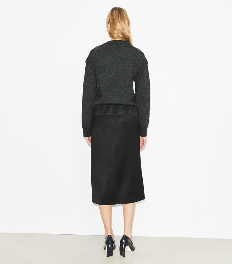 Tory Burch diseñador prendas inferiores Falda de sarga en Black parte posterior en modelo