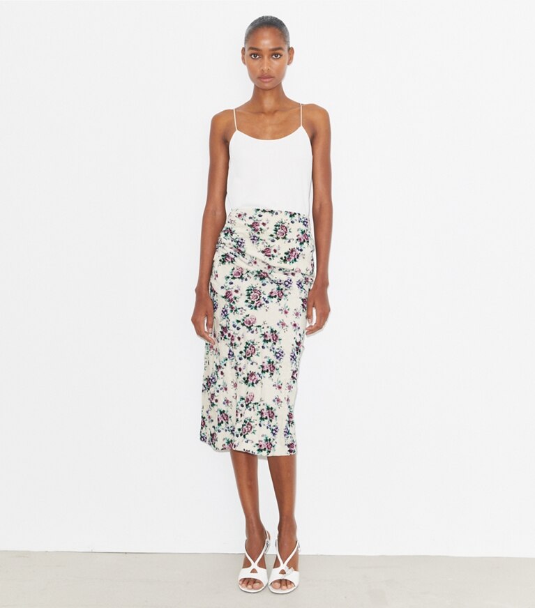 Tory Burch diseñador prendas inferiores Falda de terciopelo de algodón estampado en Purple Floral frente en modelo