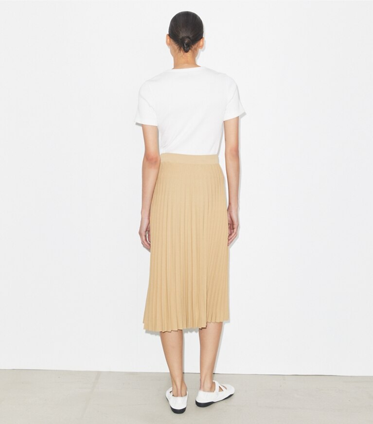 Tory Burch diseñador prendas inferiores Falda de viscosa plisada en Beige parte posterior en modelo