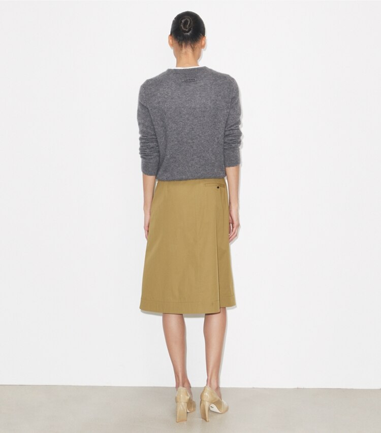 Tory Burch diseñador prendas inferiores Falda tipo camp de algodón en Olive parte posterior en modelo