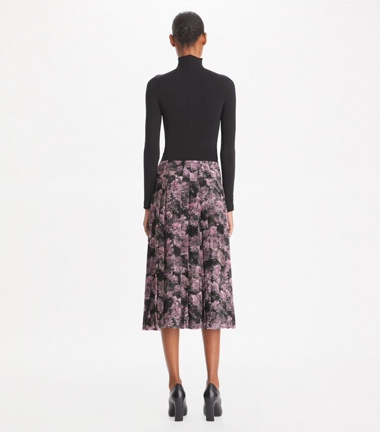Tory Burch designer unterteile Faltenrock aus bedruckter Seide in Pink Pixel Floral on model back