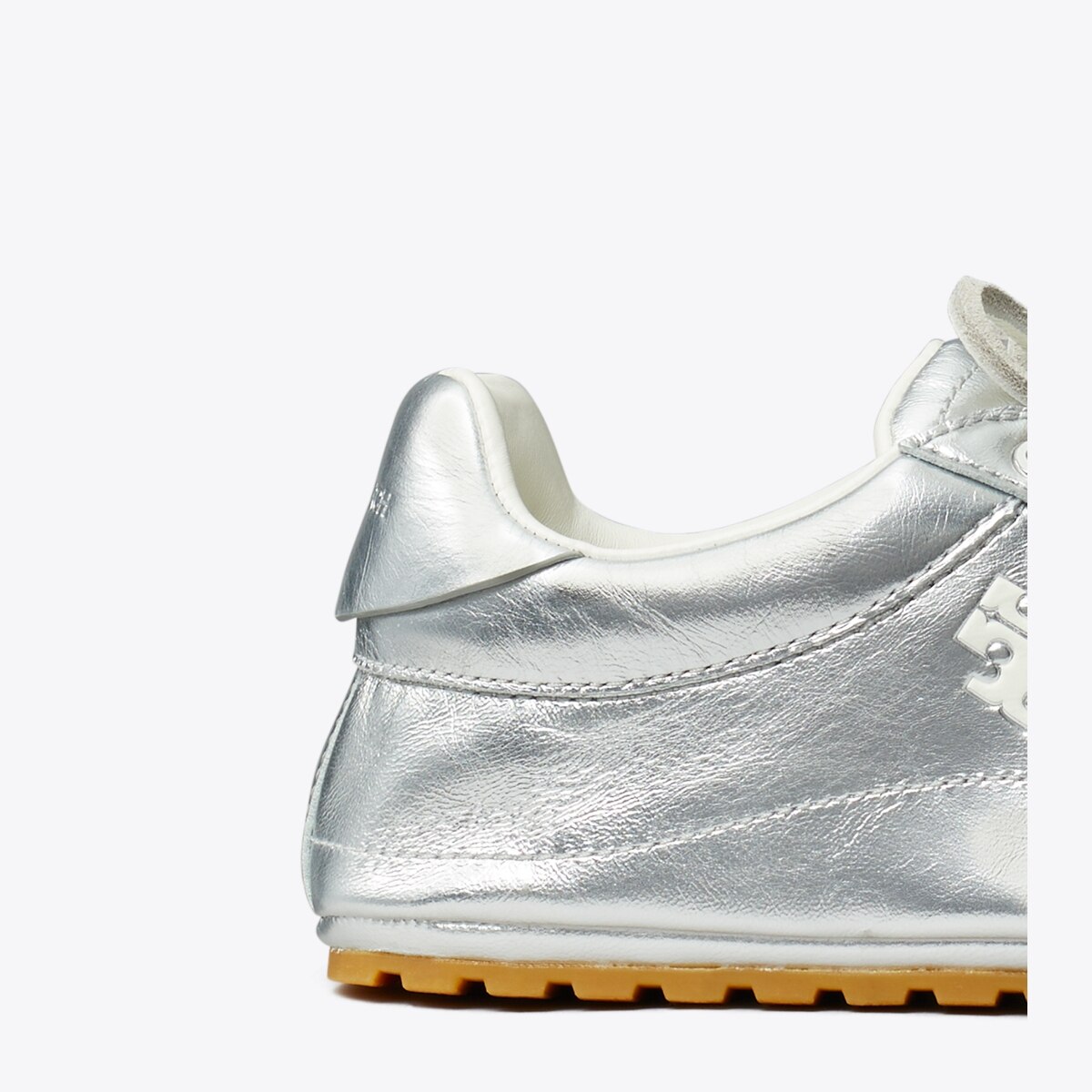 field-sneaker-detail.