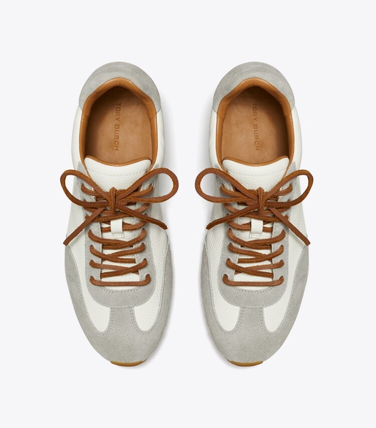 Tory Burch designer sneakers Field Sneaker in BLANC / LOUTRE GRAY overhead