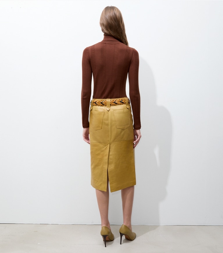 Tory Burch designer sweaters Fine Rib Turtleneck in Rich Mahogany on model back