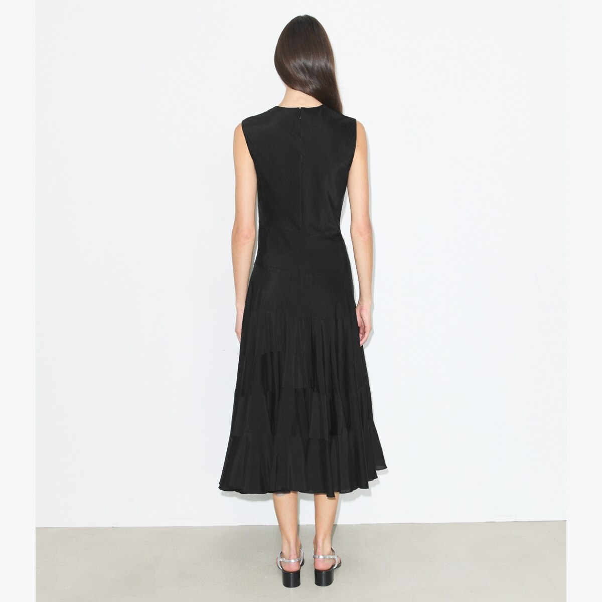tory burch black dress Women's Jersey in Black, size L From the Fall/Winter 2023 collection Tory Burch Belted Cotton Shirt
