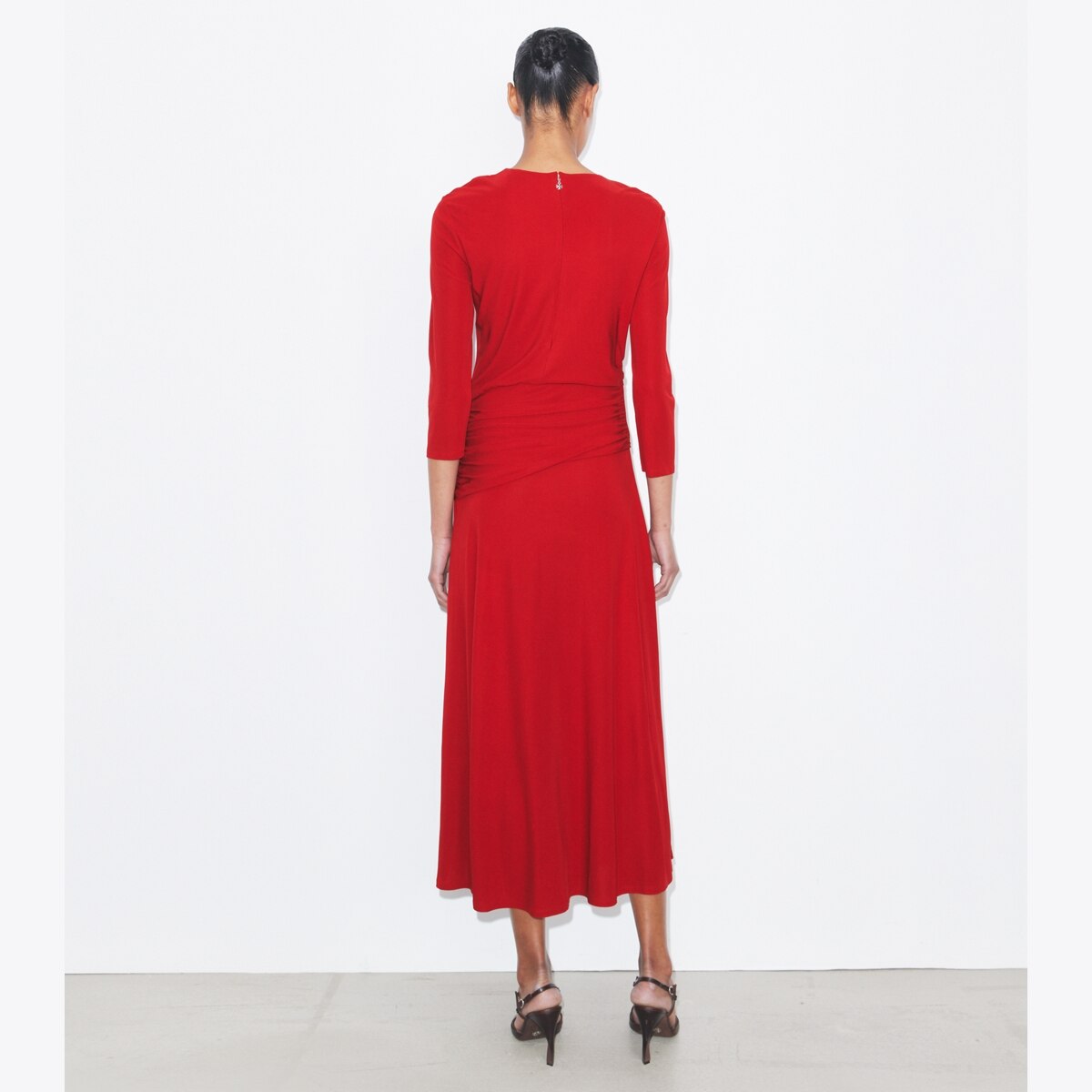 FLARED VISCOSE DRESS - thumbnail 3