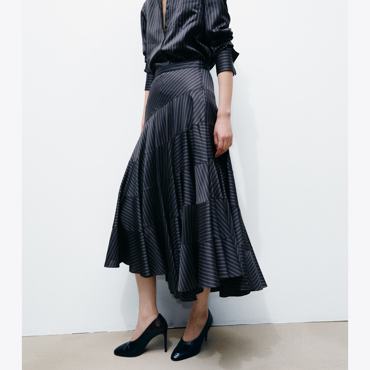 FLARED VISCOSE SKIRT - thumbnail 5