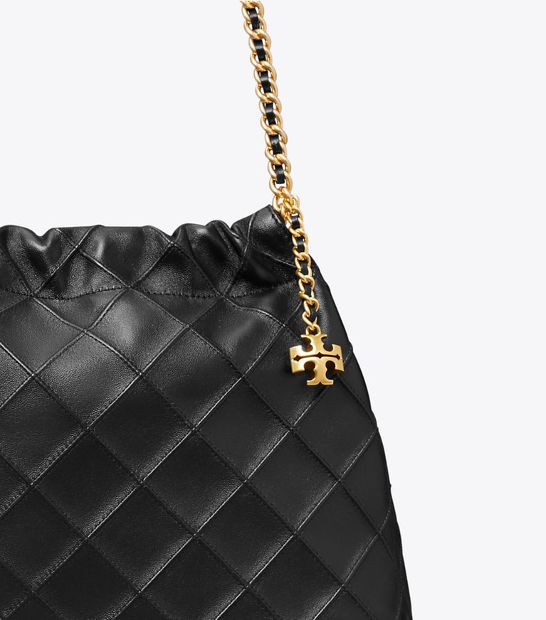 Tory Burch designer ホーボーバッグ フレミング ドローストリングバッグ in Black angle