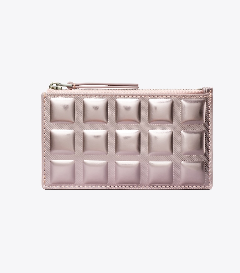 Tory Burch designer kartenetuis Fleming Kartenetui in Metallic mit Quadratsteppung und Reißverschluss in Sparkle Pink angle