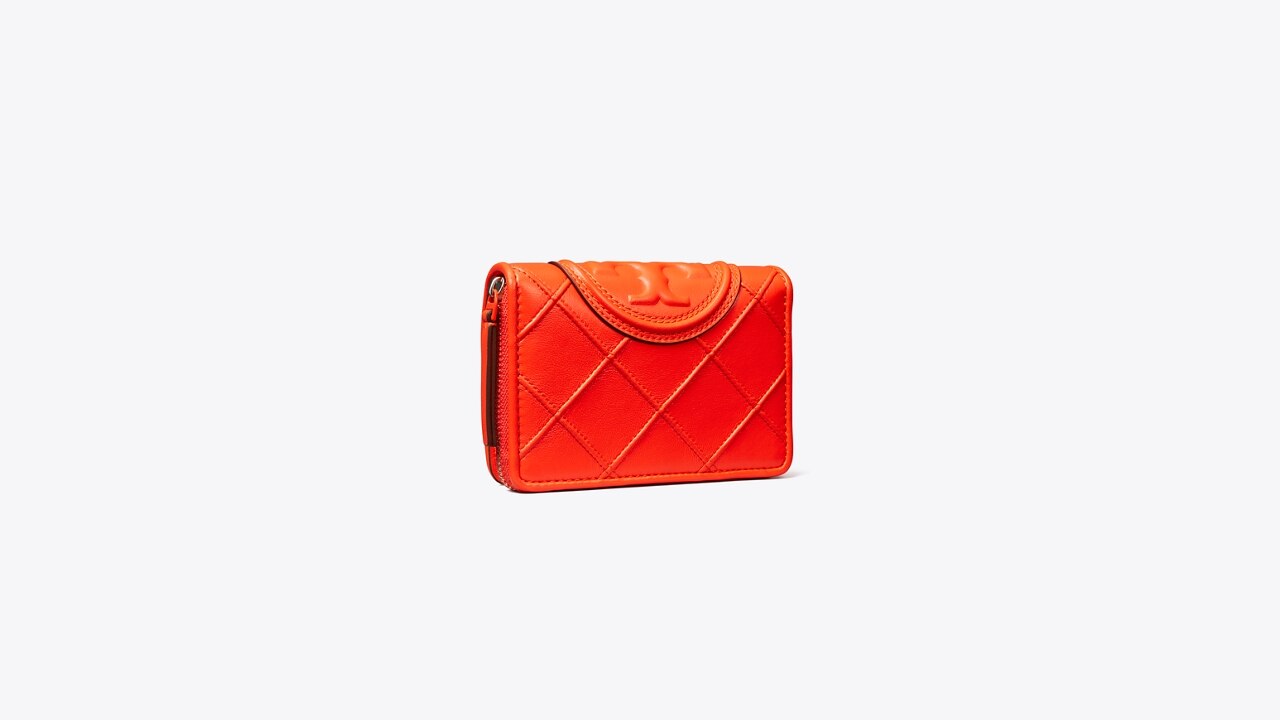 Fleming Soft Bi-Fold Wallet: Women's Designer Wallets | Tory Burch