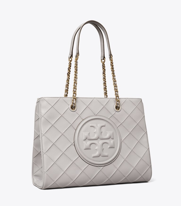 Chain sale tote handbag