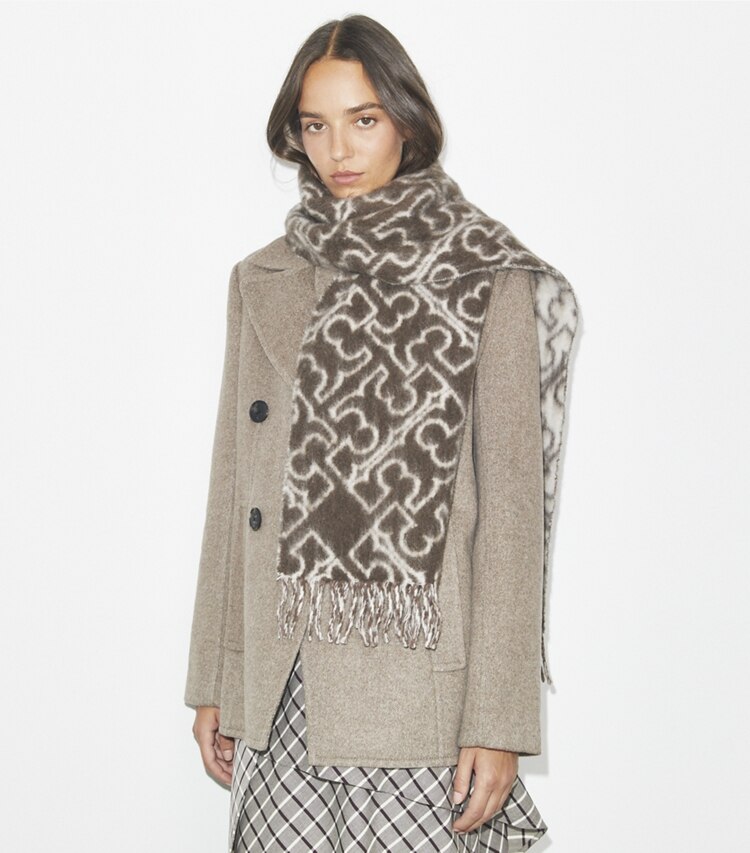 Tory Burch designer écharpes Foulard Puzzle à logo in Black / Ivory accessory on model