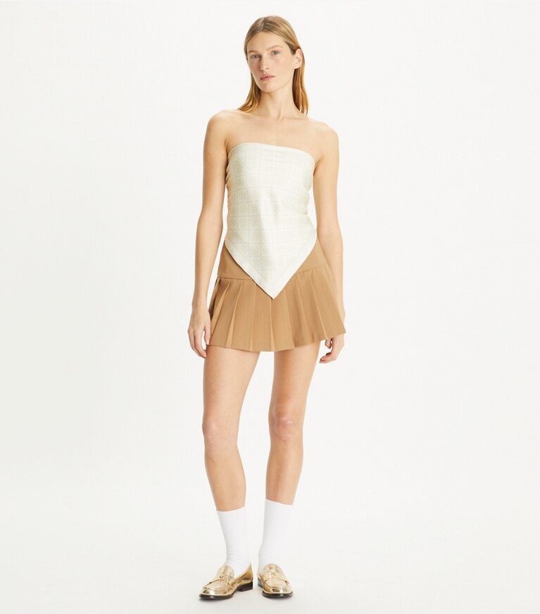 Tory Burch designer sciarpe Foulard quadrato in seta double face T Monogram in Camel / Ivory superiore