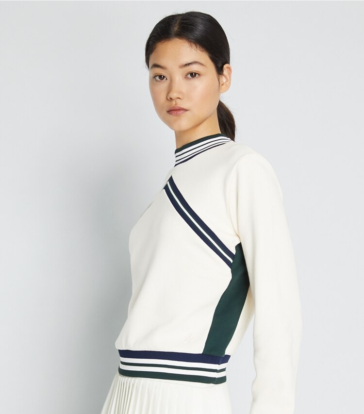 Tory Sport designer セーター フレンチテリー シェブロン クルーネック in Ivory Pearl / Tory Navy / Shamrock on model detail