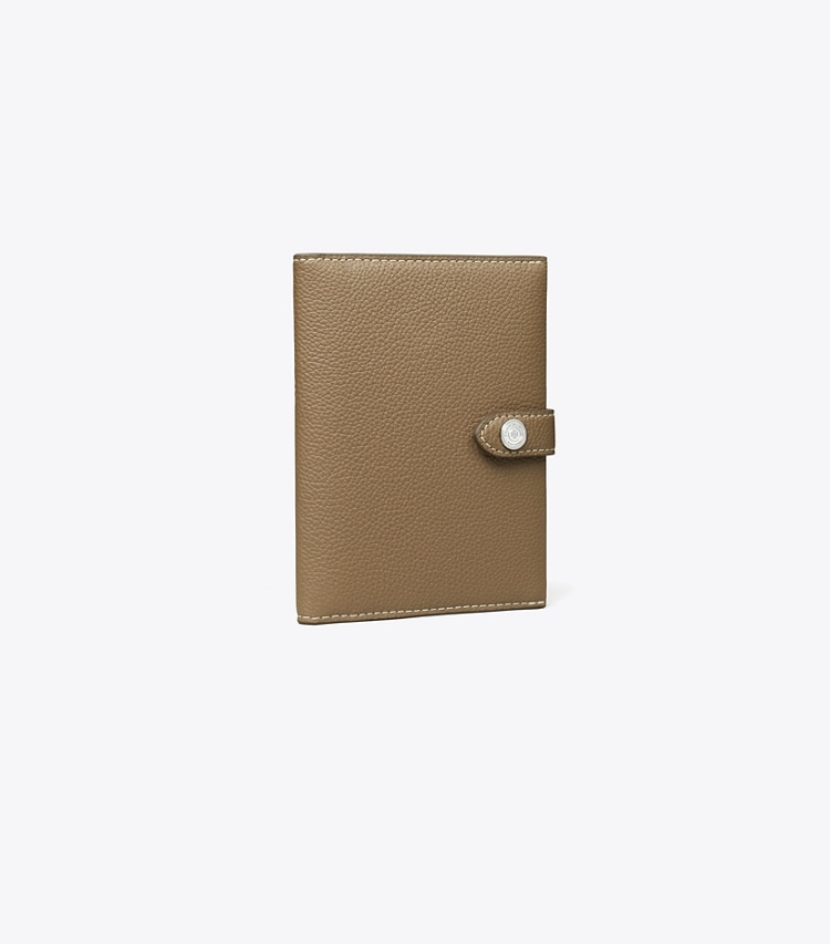 Tory Burch diseñador accesorios de viaje Funda para pasaporte en Wild Mushroom ángulo