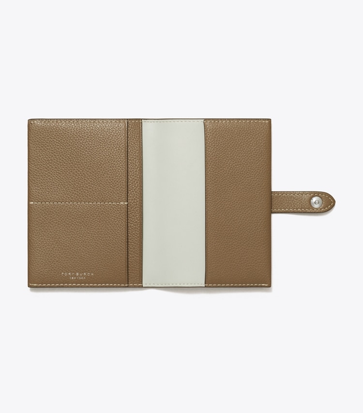 Tory Burch diseñador accesorios de viaje Funda para pasaporte en Wild Mushroom vista superior