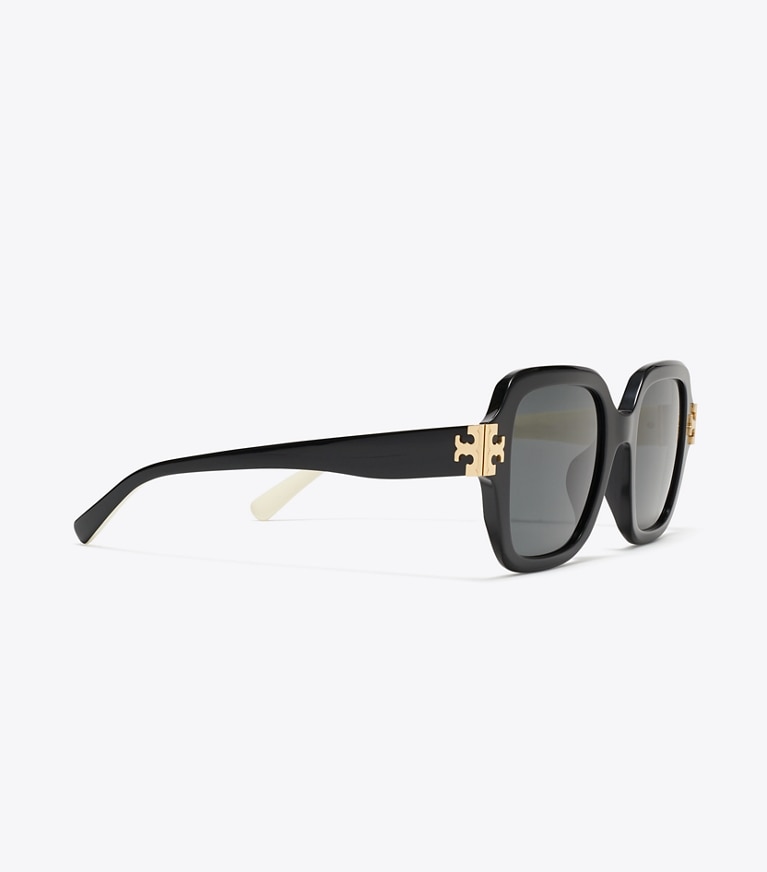 Tory Burch diseñador gafas de sol y anteojos Gafas de sol cuadradas Eleanor en BLACK/IVORY/DARK GRAY SOLID detalle