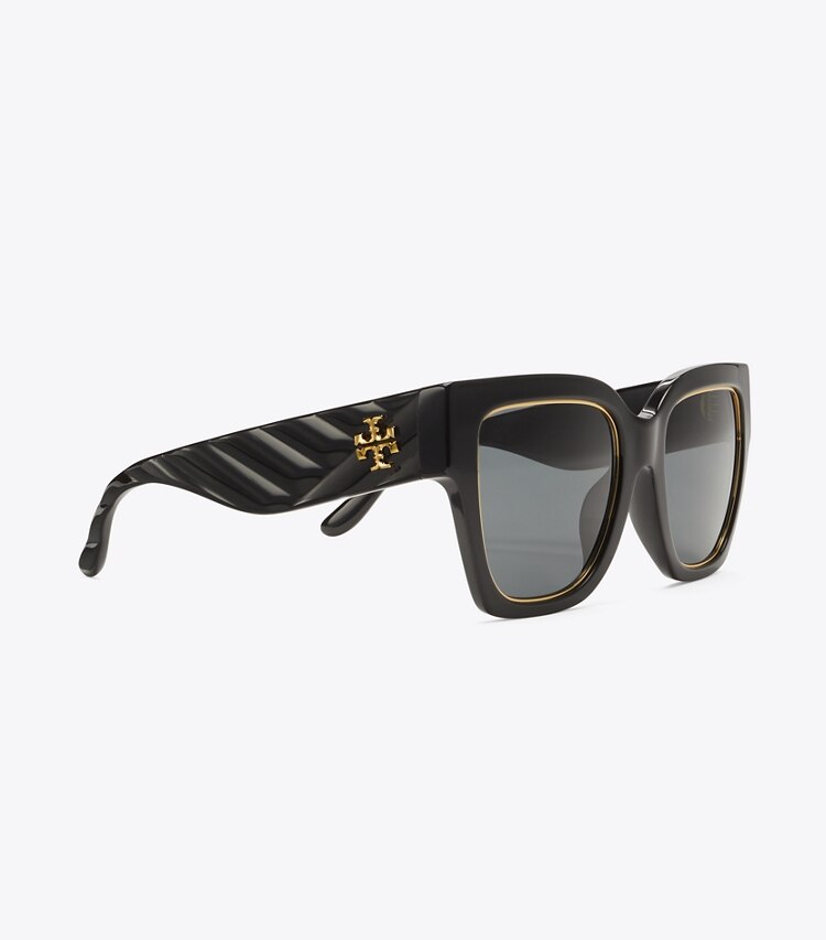 Tory Burch diseñador gafas de sol y anteojos Gafas de sol cuadradas Kira en BLACK/SOLID GREY detalle