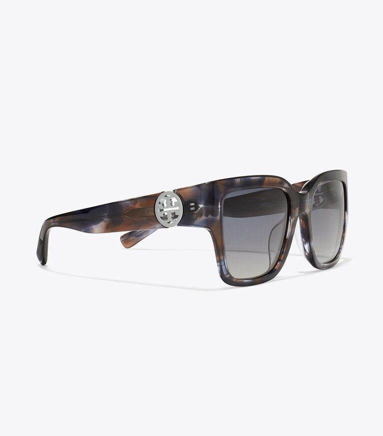 Tory Burch diseñador gafas de sol y anteojos Gafas de sol cuadradas Miller en BLUE SMOKE TORTOISE/POLAR GRAY GRADIENT detalle