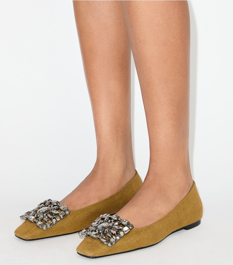 Tory Burch designer flats Georgia Crystal Ballet in GOLDEN OCHRE accessory on model