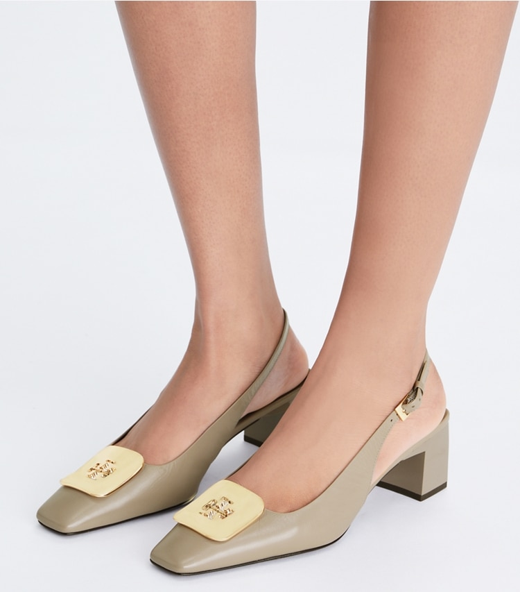 Tory Burch designer ヒール ジョージア スリングバックヒール in DARK ELK additional on model