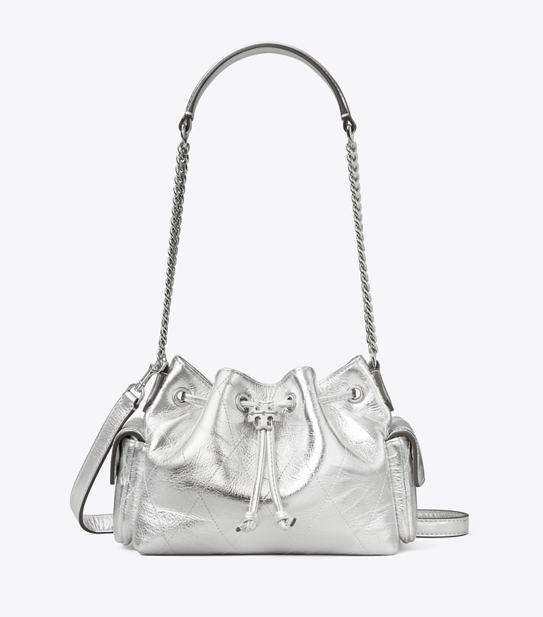 Tory Burch designer crossbody bags Gesteppte Charlie Mini-Schultertasche in Metallic mit Tunnelzug in Silver front